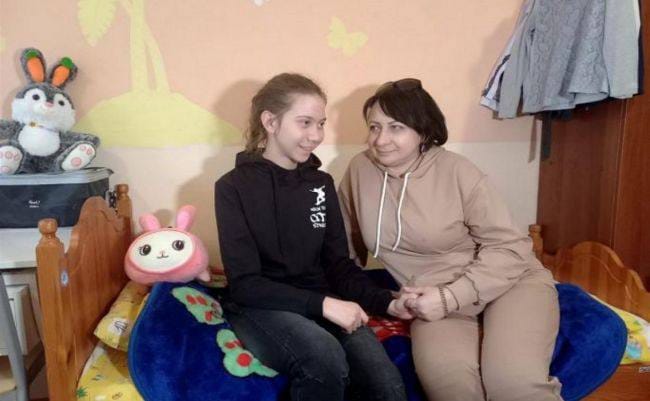 Машу Москалёву забрала из приюта мама, заявила Львова-Белова. Ранее она говорила, что мама сама сдала дочь в приют и девочку ей не отдадут