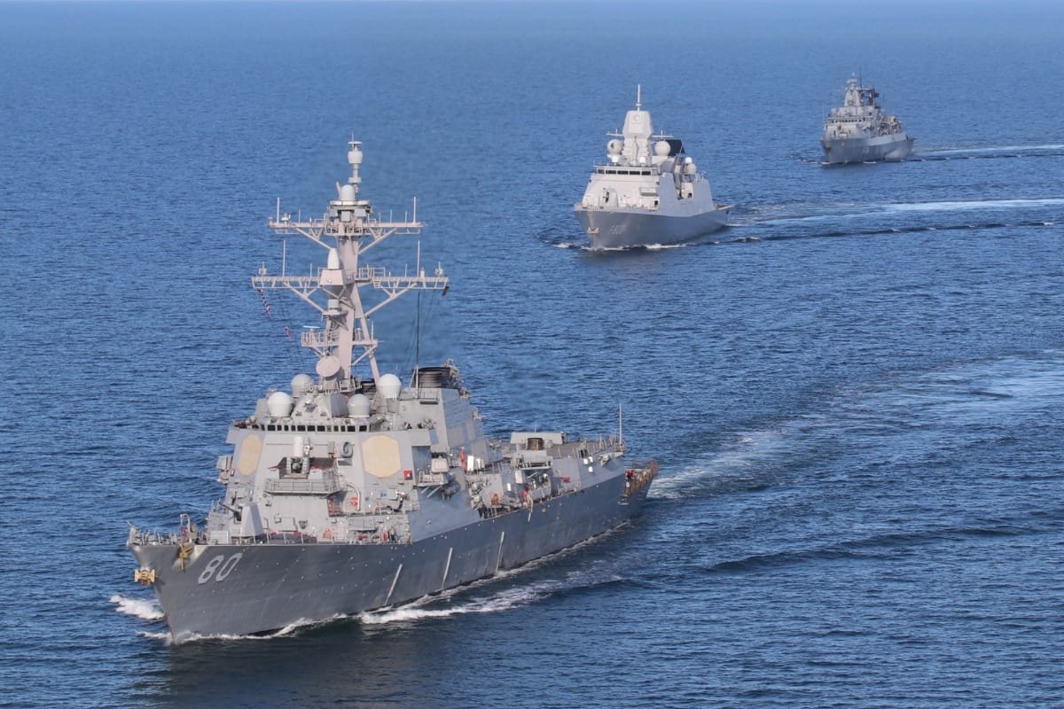 НАТО отправит в Балтийское море корабли, самолеты и беспилотники для охраны подводных кабелей, которые периодически повреждают диверсанты 