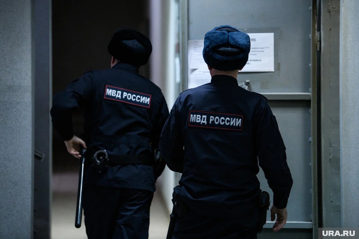 МВД: Дефицит сотрудников в конвойных подразделениях составляет 29% 